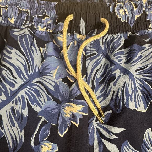 Polo Ralph Lauren Men's XL Blue Multi Colors Polo Swim Trunks - Picture 3 of 9